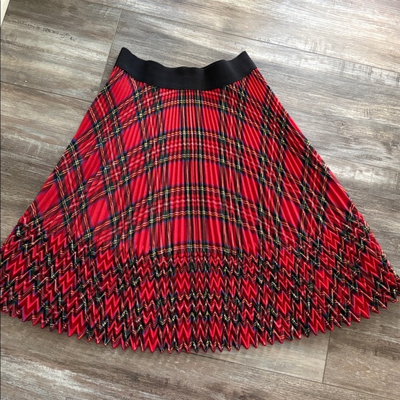 Luisa Spagnoli pleated plaid skirt small